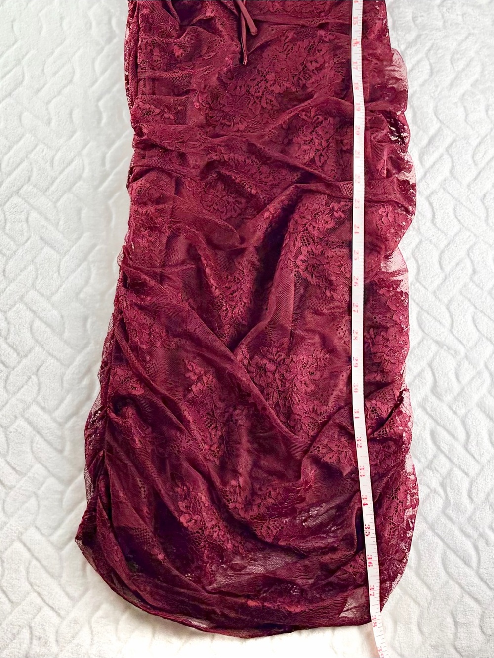 NWT Lulus Lace body con Cut Out dress Size S Poolside Graduation Party - Picture 7 of 7